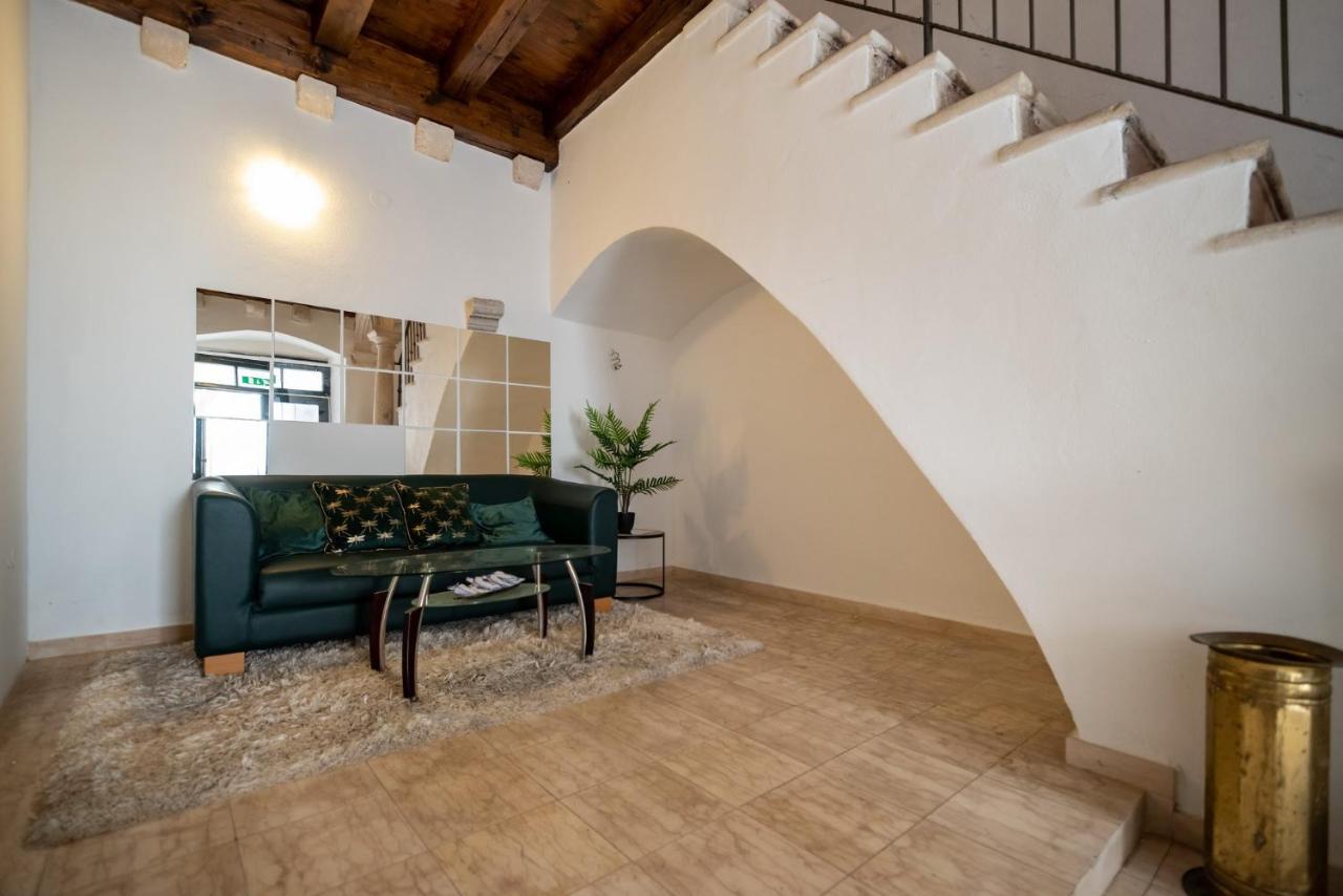 Ivo Apartamento *